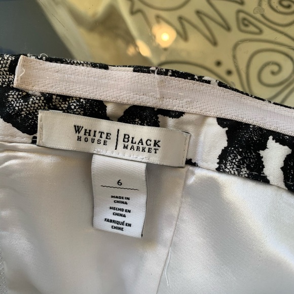 White House Black Market Strapless Bustier - Picture 5 of 7